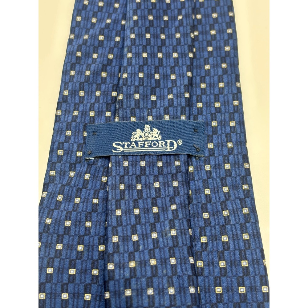 Stafford Mens Navy Blue Geometric Square 100% Silk Necktie Formal Business Tie - Picture 4 of 7